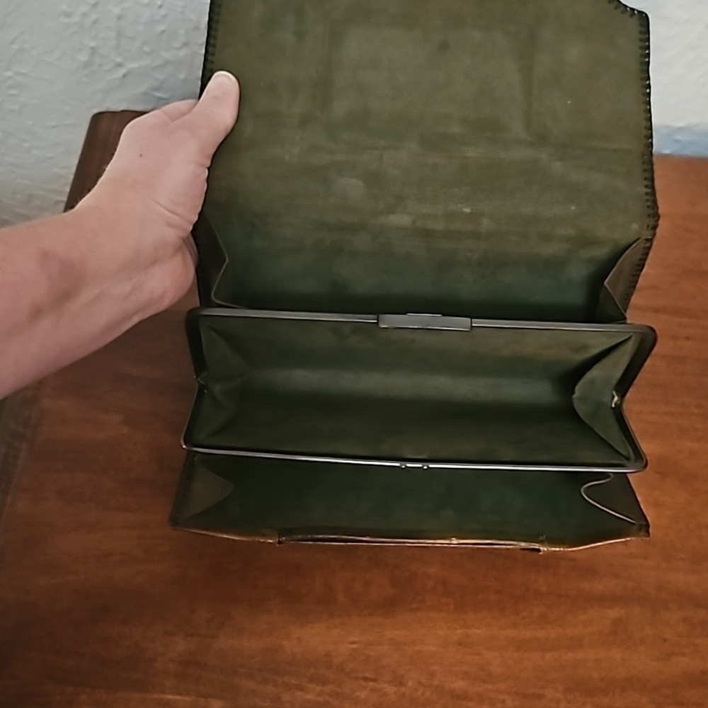 Antique Art Nouveau Tooled Floral Leather Expandable Wallet Clutch Bag - Picture 8 of 16